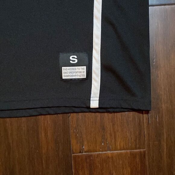 Nike Mens Shirt   - Picture 2 of 4